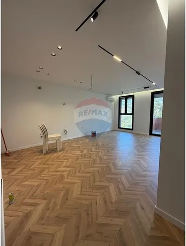 Foto di Appartamento in vendita Rruga Alajdin Frasheri, Tiranë
