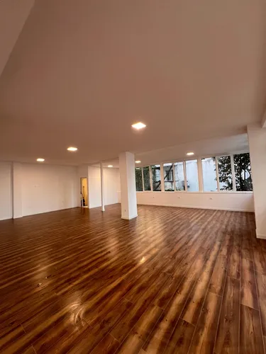 Photo of commercial for rent Liqeni i Thatë, Tiranë