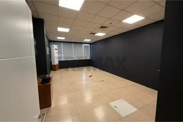 Zdjęcie office do wynajęcia Kompleksi Delijorgji, Rruga e Kavajës, Tiranë