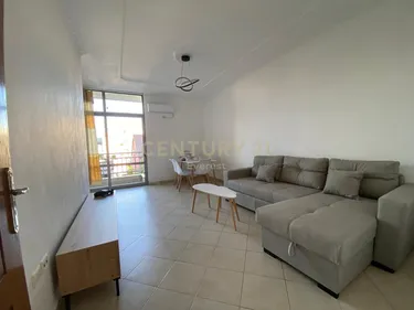 Foto di Appartamento in affitto Astir, Tiranë