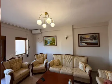 Foto di Appartamento in affitto Pediatria, Tiranë