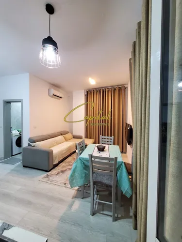 Foto von Wohnung zur miete Rruga Komuna e Parisit, Tiranë