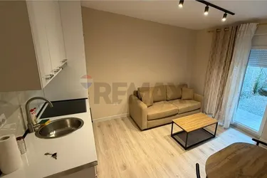 Foto di Appartamento in affitto Kongresi i Manastirit, Tiranë
