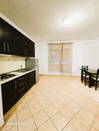 Фото Квартира на продажу Rruga Kavajes, Rruga Ndre Mjeda, Tiranë
