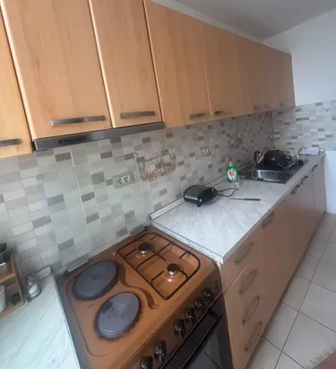 Фото studio в аренду Kinostudio, Tiranë