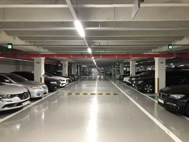 Foto av park till salu Ali Demi, Tiranë