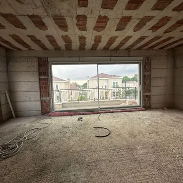 Фото Квартира на продажу Rruga Haxhi Dushku, Tiranë