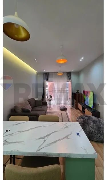 Фото Квартира на продажу Ali Demi, Rruga Ali Demi, Tiranë