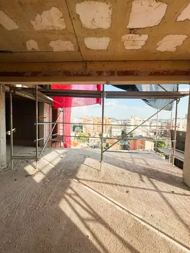 Фото Квартира на продажу Shkolla e Kuqe, Rruga Qemal Stafa, Tiranë