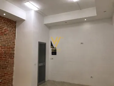 Zdjęcie commercial do wynajęcia Rruga Muhamet Deliu, Tiranë