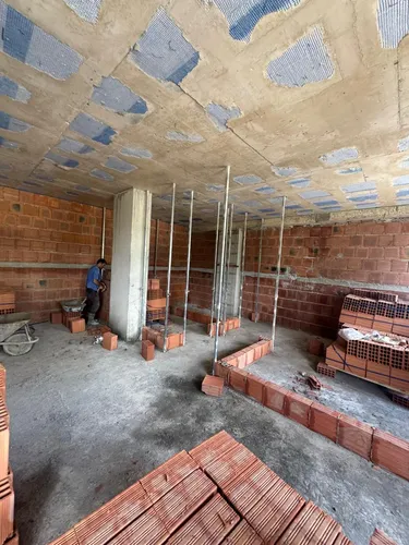 Zdjęcie Mieszkanie na sprzedaż Paskuqan, Tiranë