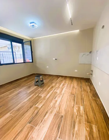 Foto di office in affitto Rruga Kavajes, Rruga e Kavajës, Tiranë