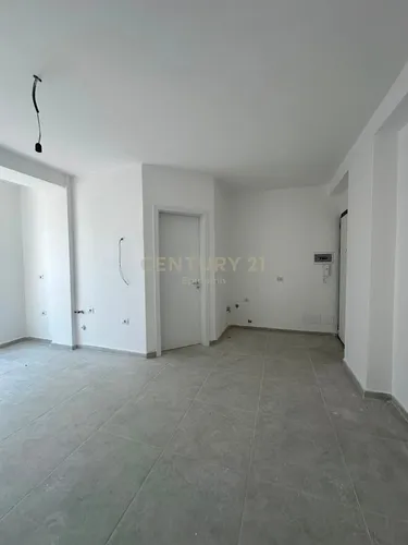 Фото Квартира на продажу Mali i Robit, Durrës