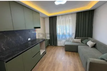 Foto di Appartamento in vendita 21 Dhjetori, Rruga Naim Frashëri, Tiranë
