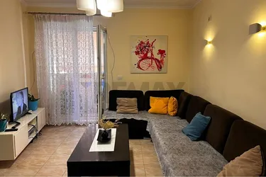 Фото Квартира на продажу Kompleksi Kontakt, Tiranë