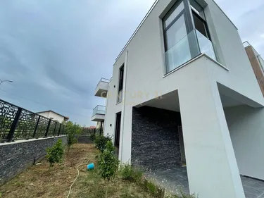 Фото vila на продажу Sauk, Pallati i Brigadës, Tiranë