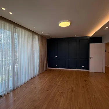 Foto av office till uthyrning Rruga Kristo Luarasi, Tiranë