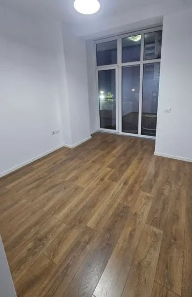 Фото office в аренду Kika 2, Komuna Parisit, Tiranë