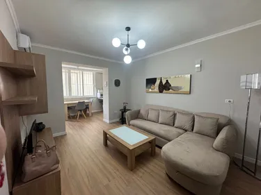 Foto av Lägenhet till uthyrning Blloku, Tiranë