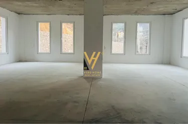 Zdjęcie commercial na sprzedaż Selitë, Tiranë