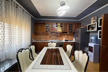 Фото vila на продажу Rruga Siri Kodra, Tiranë