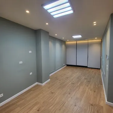 Foto av office till uthyrning Lake View, Tiranë
