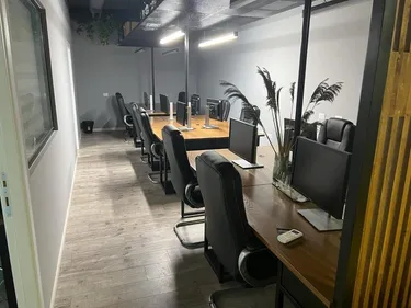 Foto av office till uthyrning Square 21, Rruga e Kavajës, Tiranë