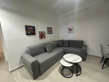 Foto e studio në shitje Disco Mango, Sarandë, Vlorë