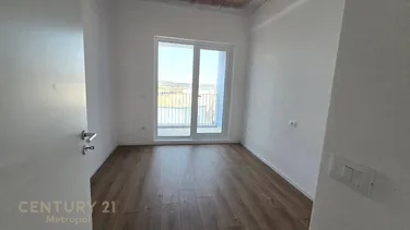 Фото Квартира на продажу Shkozë, Rezidenca Oxa, Tiranë