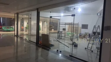 Фото shop на продажу Qendra e Durrësit, Lulishtja 1 Maji, Durrës