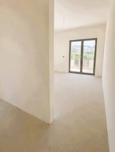 Фото office в аренду Kompleksi Delijorgji, Rruga e Kavajës, Tiranë