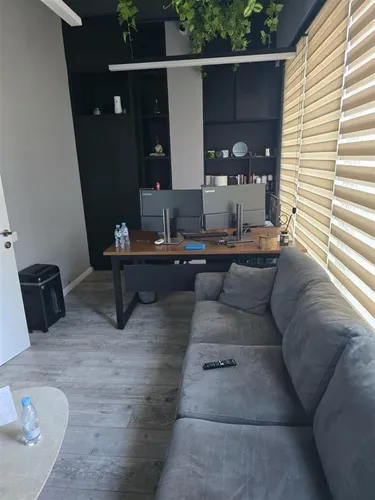 Фото office в аренду Square 21, Tiranë