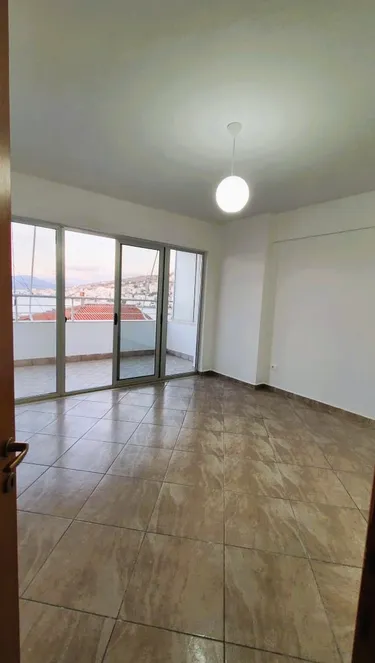 Фото Квартира на продажу Sarandë