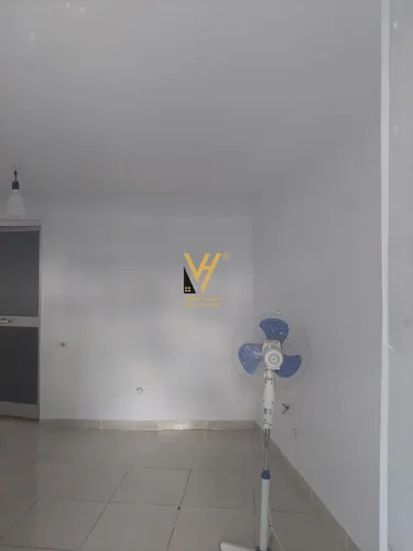 Fotografie shop k pronájmu Rruga e Durrësit, Tiranë