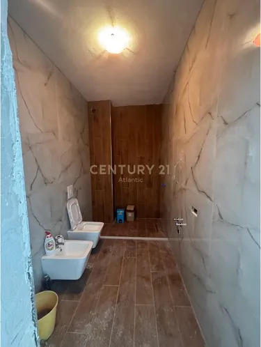 Foto e Apartment në shitje Plazh Rrota e Kuqe, Durrës