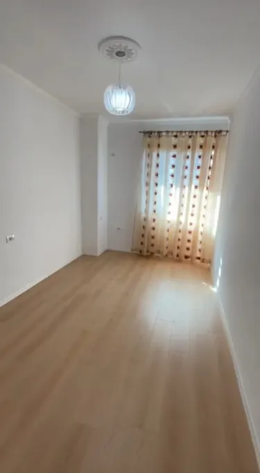 Фото Квартира на продажу Fresk, Tiranë