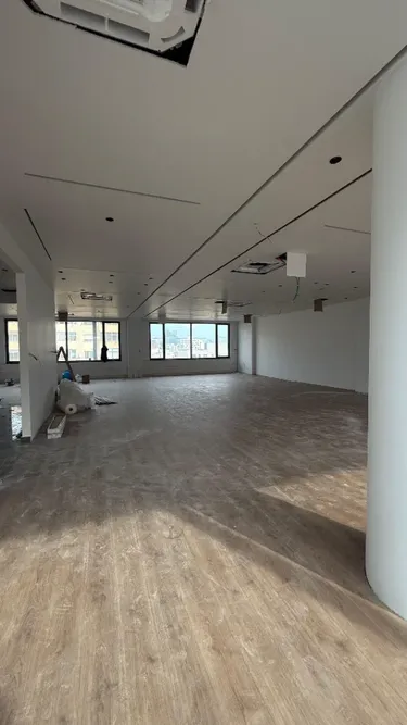Zdjęcie office do wynajęcia Kompleksi Delijorgji, Tiranë