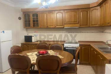 Zdjęcie Mieszkanie na sprzedaż Komuna e Parisit, Tiranë