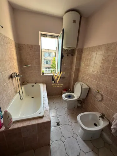 Фото Квартира на продажу Ali Demi, Rruga Ali Demi, Tiranë