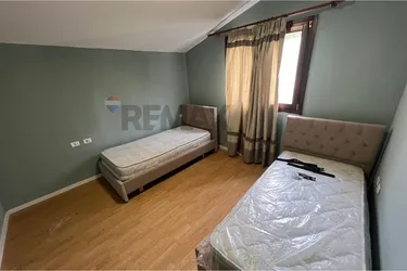 Foto di Appartamento in vendita Blloku i Vilave, Tiranë