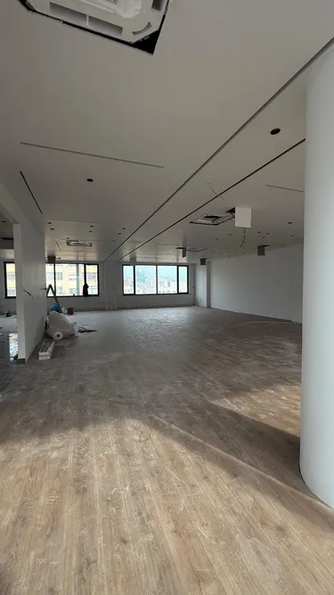Zdjęcie office do wynajęcia Kompleksi Delijorgji, Tiranë