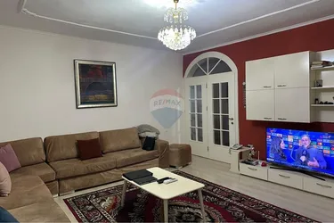 Foto von Wohnung zur miete Myslym Shyri, Rruga Islam Alla, Tiranë