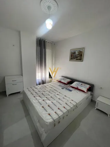 Foto av Lägenhet till uthyrning Rruga 5 Maji, Tiranë