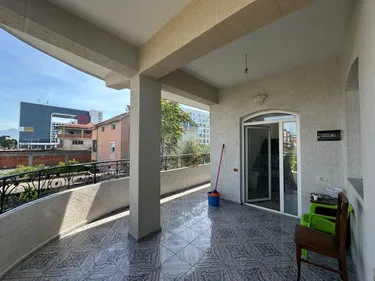 Фото Квартира в аренду Sheshi Shqiponja, Tiranë