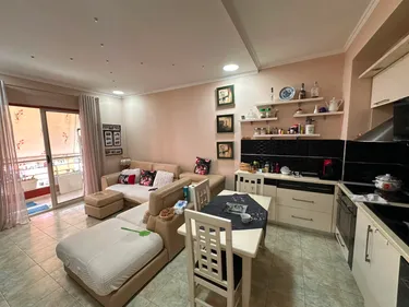 Foto von Wohnung zum verkauf Yzberisht, Rruga Besim Alla, Tiranë