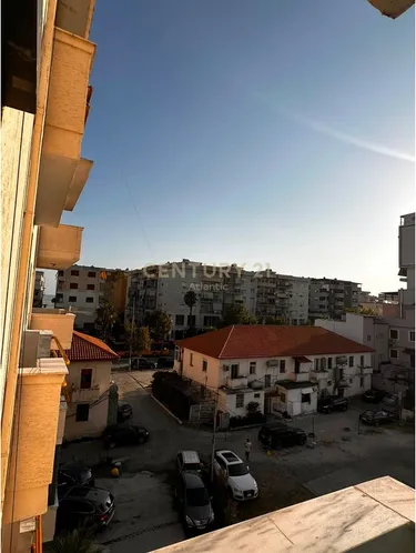 Zdjęcie Mieszkanie do wynajęcia Plazh, Stacioni i Parë, Durrës
