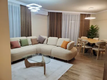 Фото Квартира на продажу Rruga Liqeni i Thatë, Tiranë