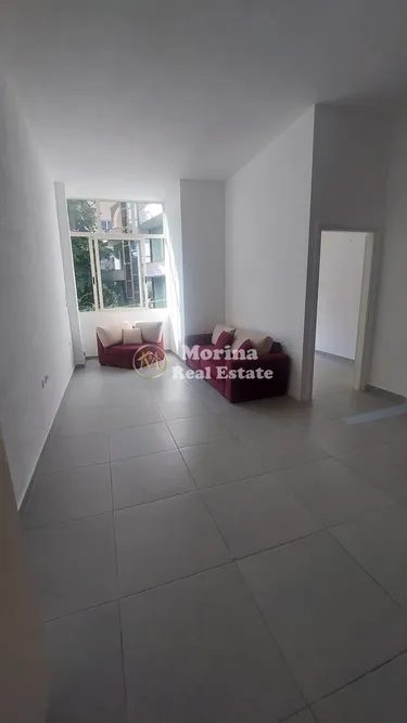 Foto di Appartamento in vendita Linzë, Fresk, Tirane