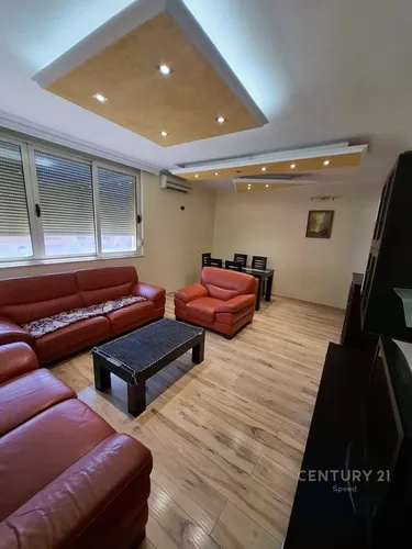 Foto e Apartment me qera Komuna e Parisit, Tiranë