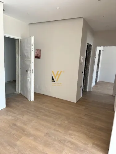 Foto av commercial till uthyrning Komuna e Parisit, Tiranë